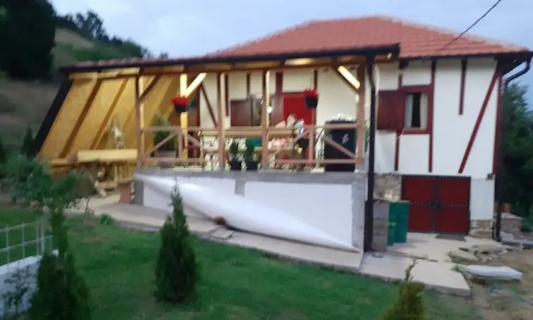 Etno kuća Gardina — smeštaj u okolini Bovanskog jezera